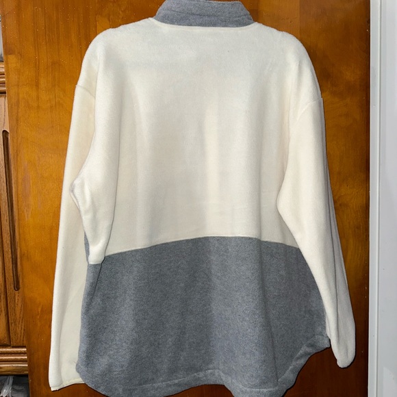 NWT Women’s Columbia fleece quarter zip size 2x - Picture 6 of 6